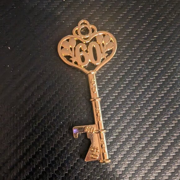 40Pcs 60th Gold Key Bottle Opener - Birthday Party Favors, Anniversary S… - Picture 3 of 4